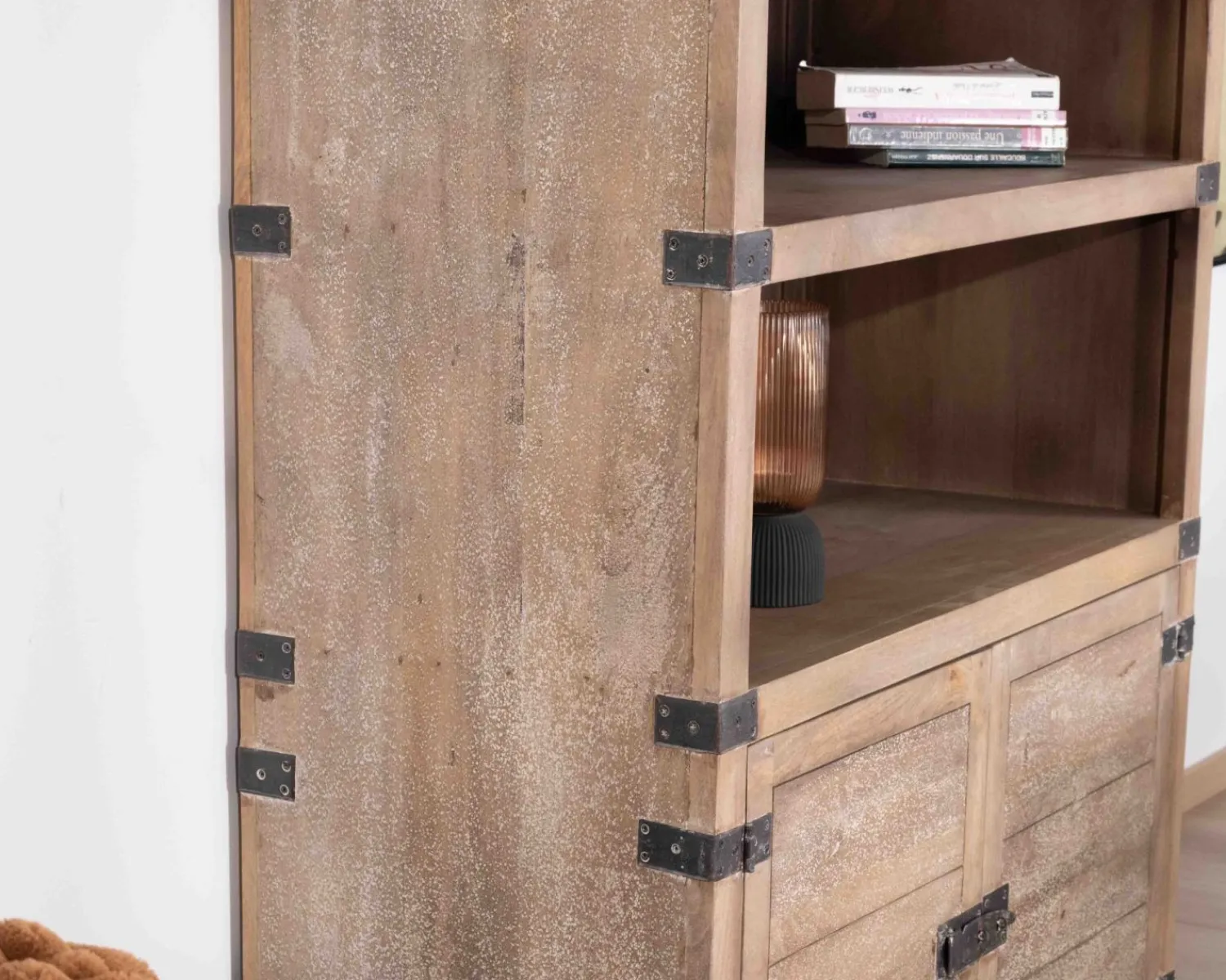 Meuble House Armoire ouverte style vintage avec 2 portes en bois et métal "Voyage" Discount