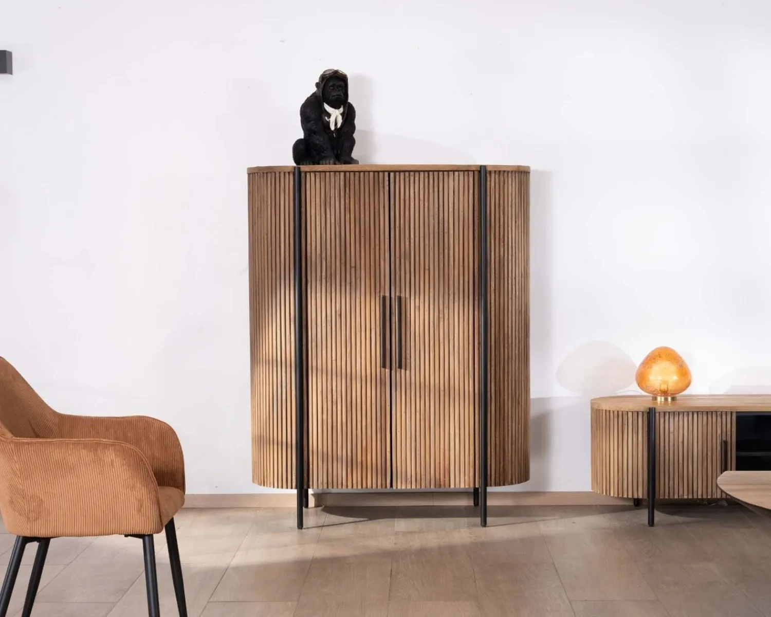 Meuble House Armoirette arrondie 120 cm en bois exotiques "Troms" New