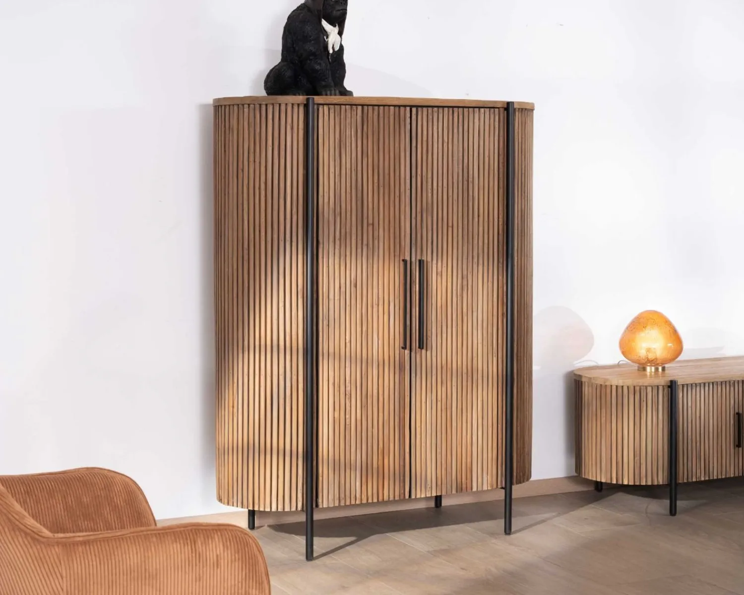 Meuble House Armoirette arrondie 120 cm en bois exotiques "Troms" New