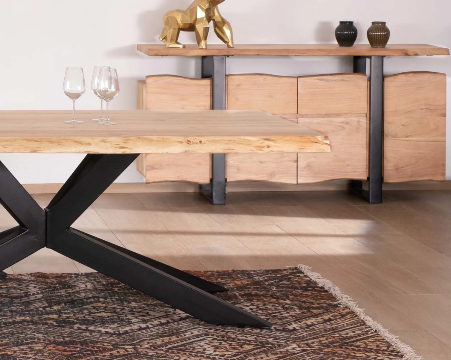 Meuble House Bahut avec tiroirs en bois massif naturel "Zen Black" Sale