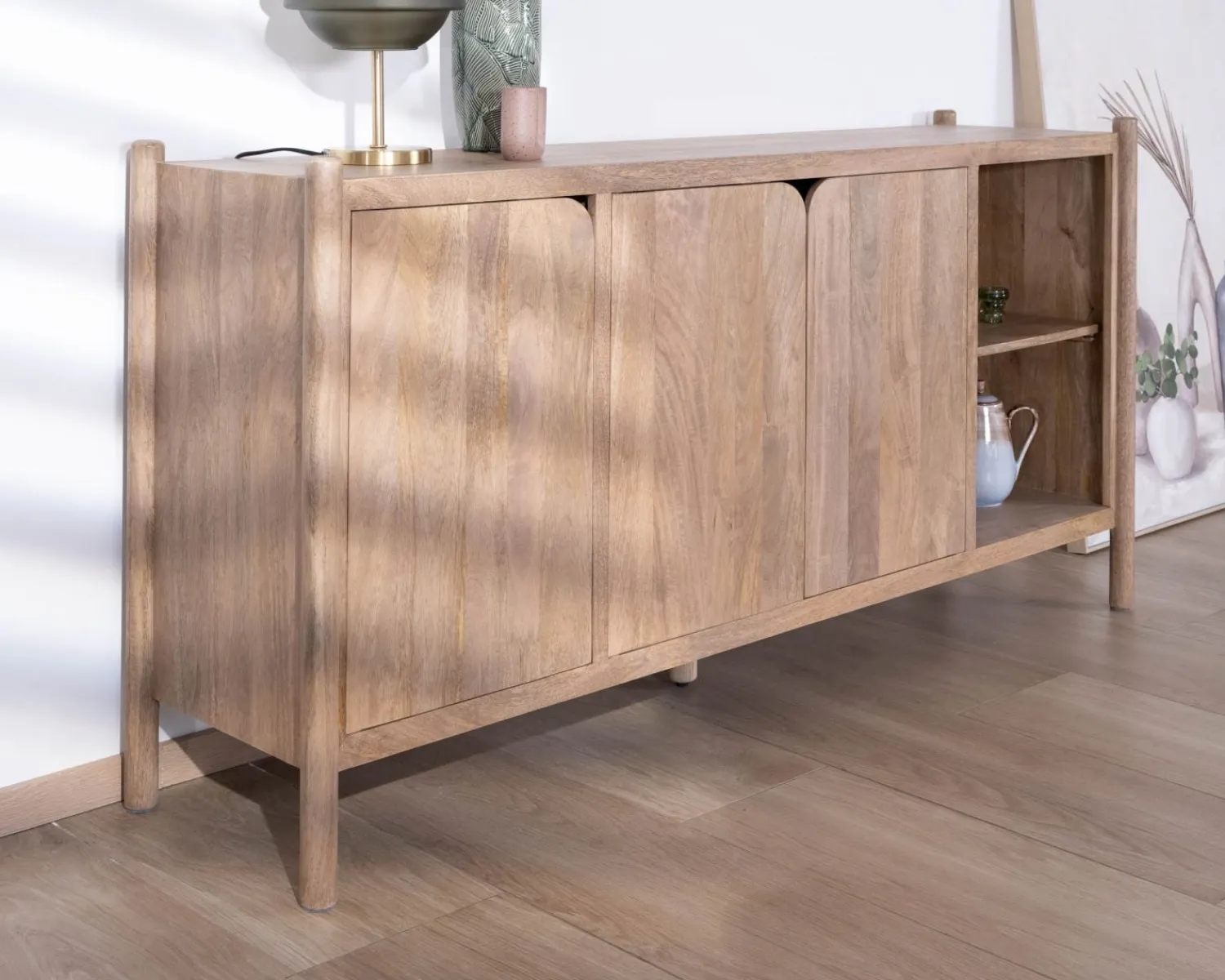 Meuble House Bahut 3 portes et niches en manguier esprit japandi "Orobie" 180 cm Hot