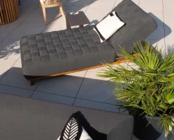 Meuble House Bain de soleil design tissu Sunbrella gris foncé et teck 