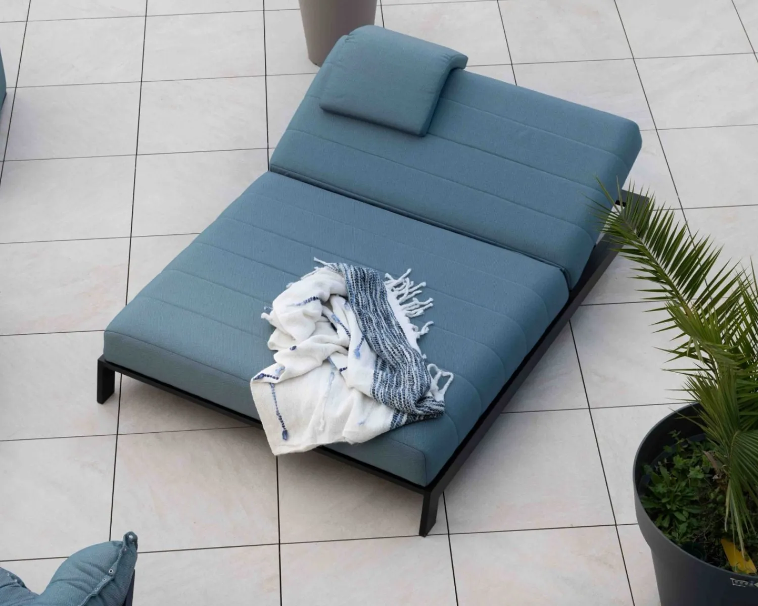 Meuble House Bain de soleil double turquoise et noir textile extérieur "Terrasse" Sale