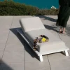 Meuble House Bain de soleil haut de gamme en tissu écru et structure aluminium blanche "Nusa Pedina" Discount