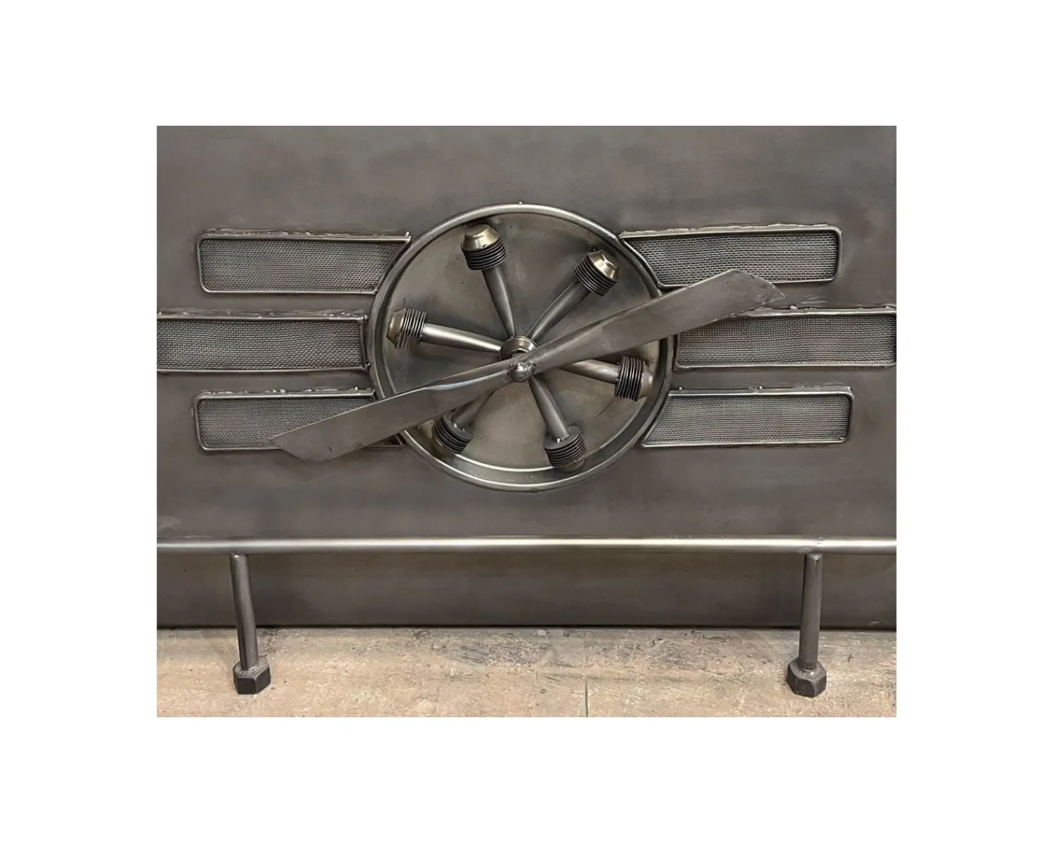 Meuble House Bar métal et bois style récup multi rangements "Crazy" avec hélice Clearance