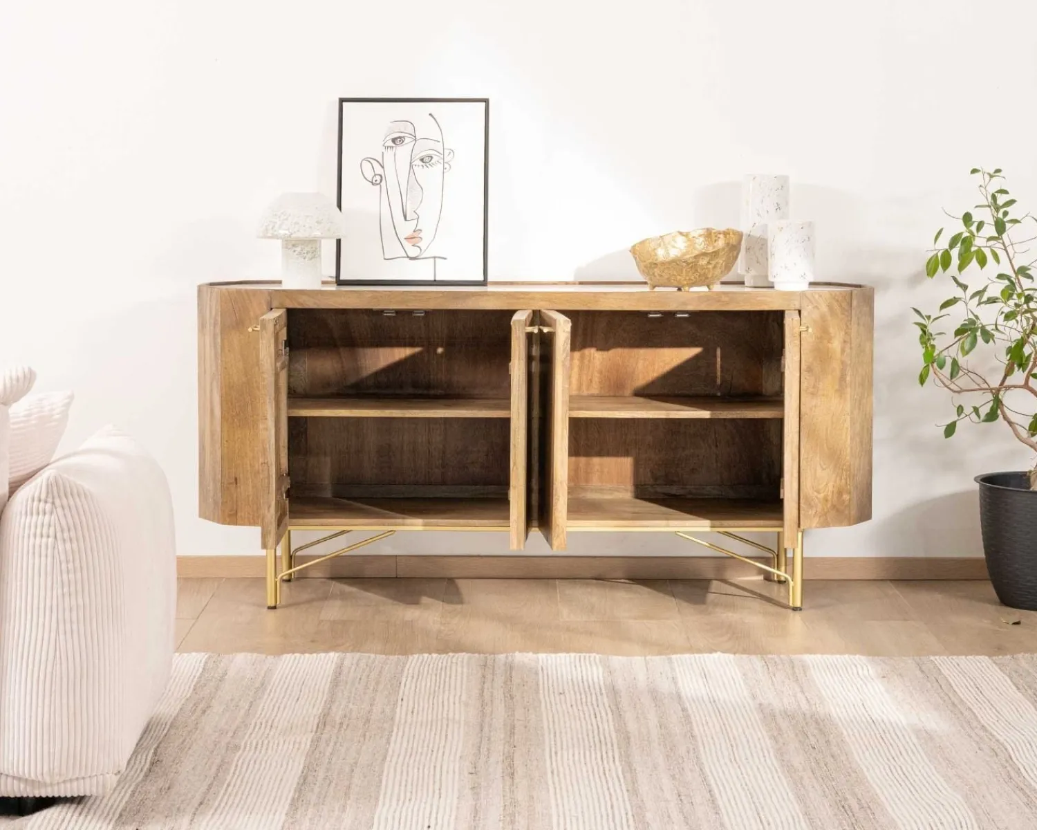 Meuble House Buffet arrondi avec plateau en terrazzo blanc et pieds métal doré "Bruges" Sale