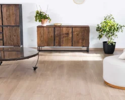 Meuble House Buffet bas 3 portes acacia massif 150cm "Cachou chic" Discount