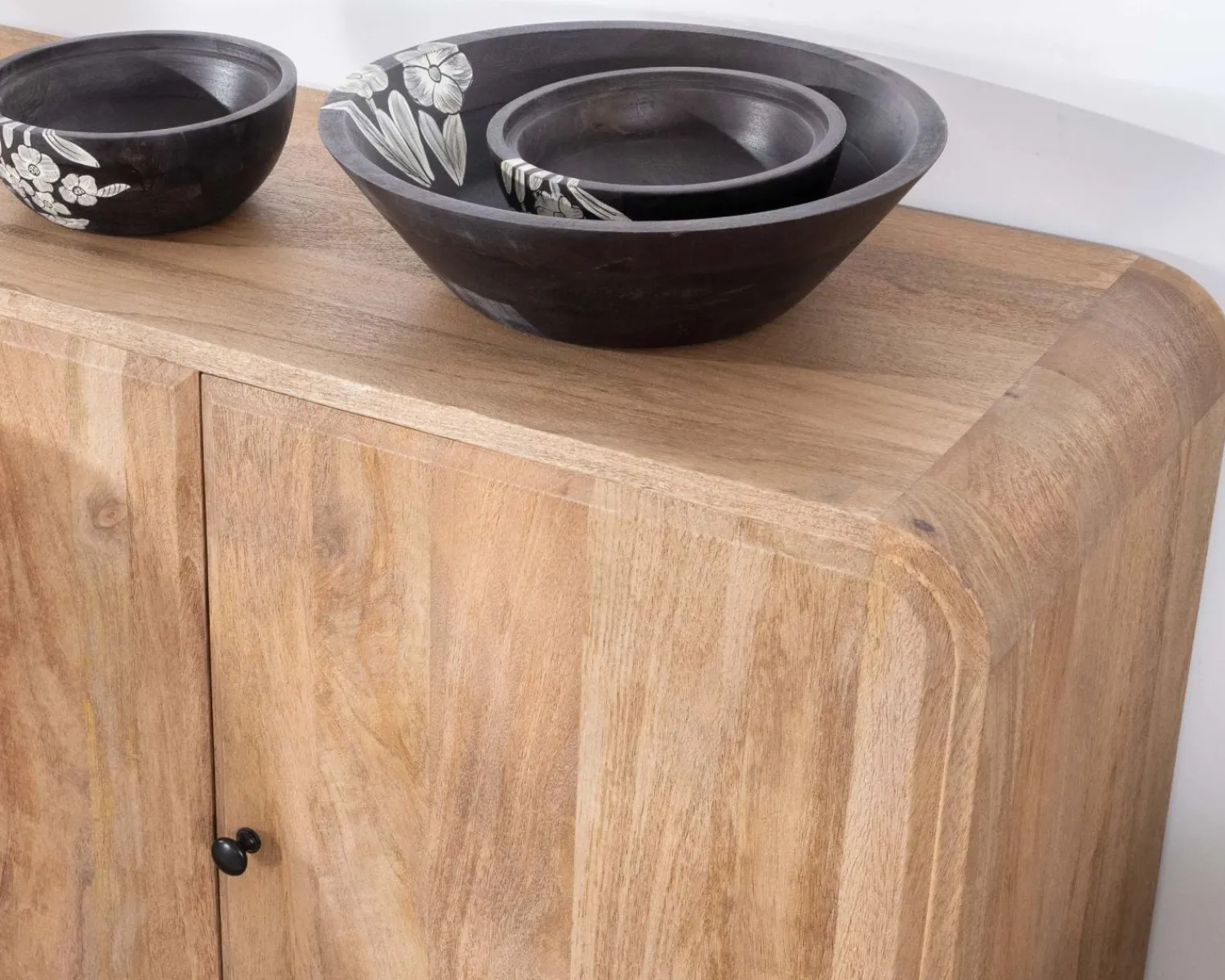 Meuble House Buffet 140 cm style pop en manguier "Plume" 3 portes Hot
