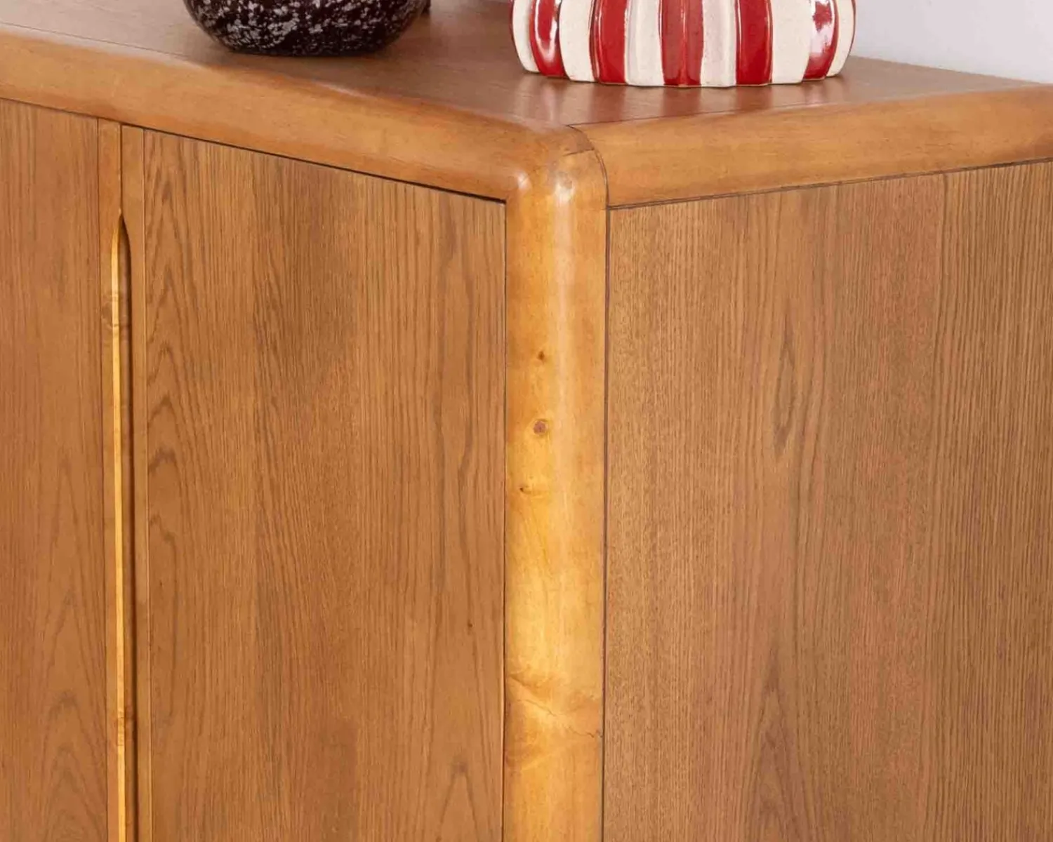 Meuble House Buffet contemporain 4 portes "Laumie" teinte chêne Discount