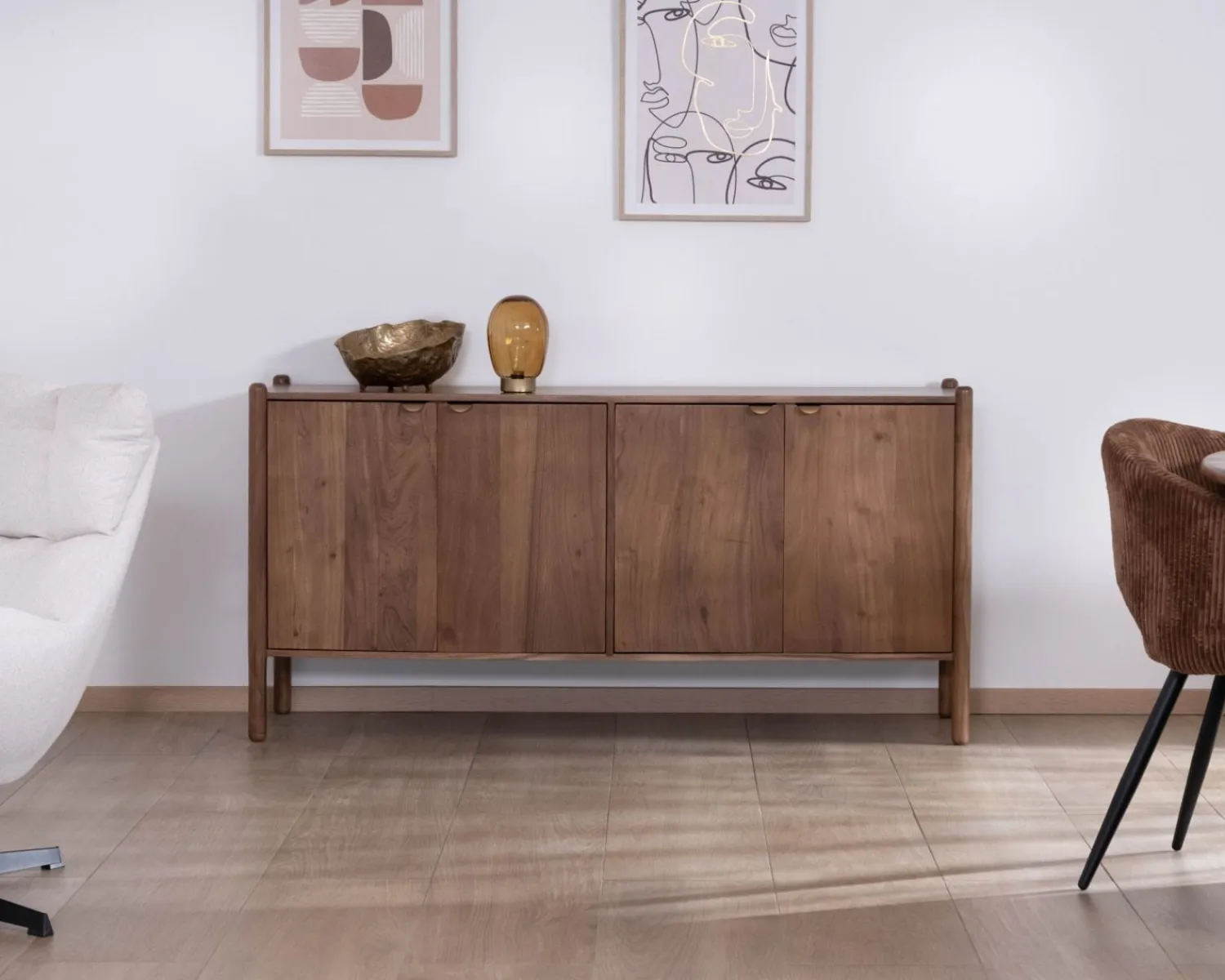 Meuble House Buffet en acacia massif "Yona" 4 portes design épuré Discount
