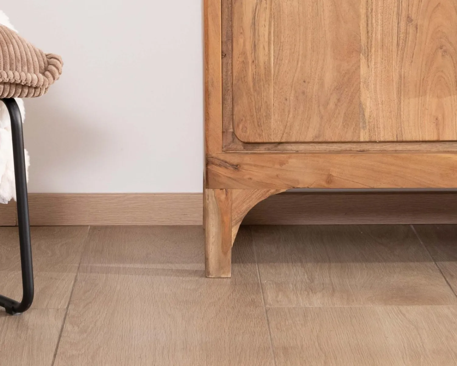 Meuble House Buffet en acacia 4 portes style scandinave "Melody" 175 cm Best