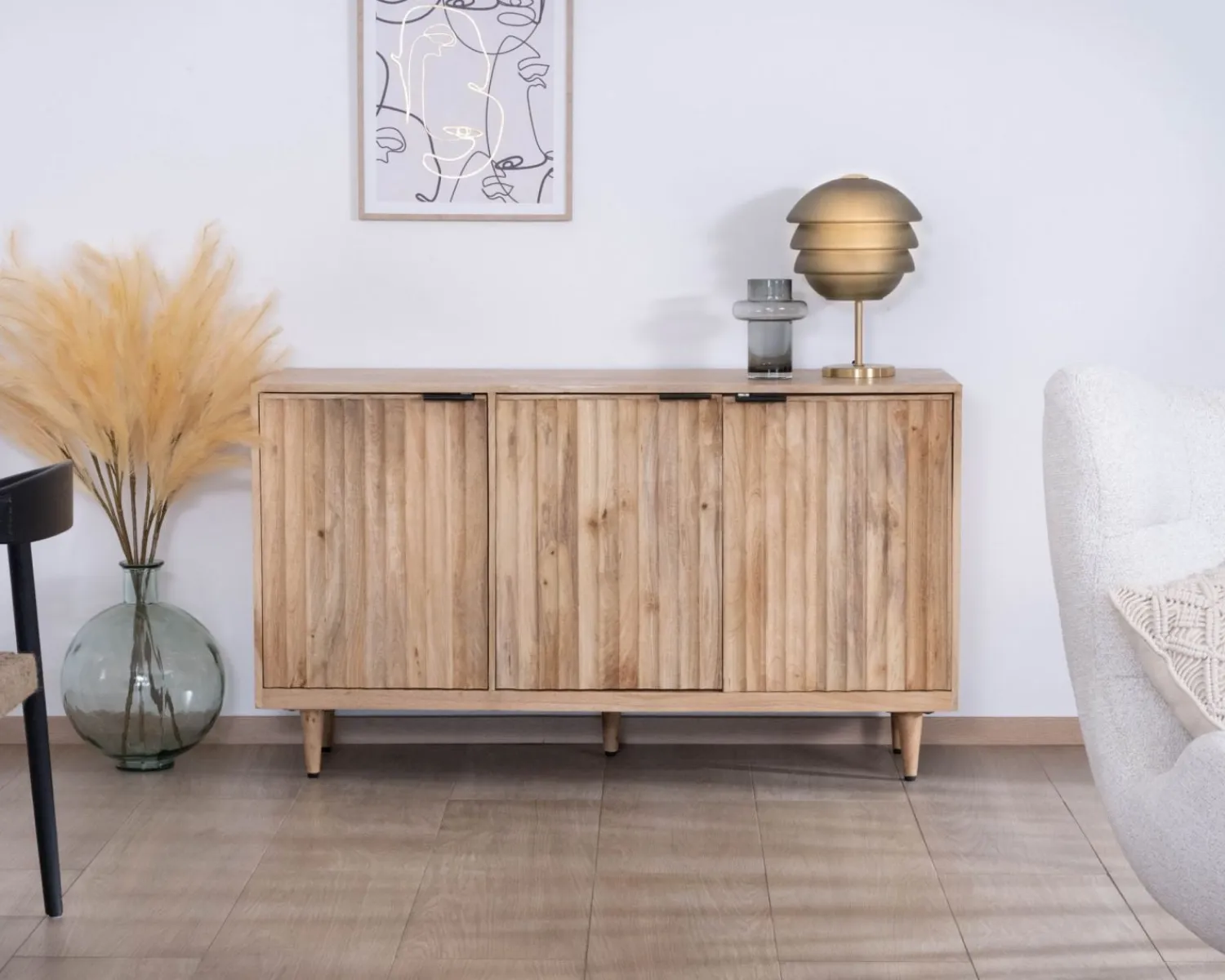Meuble House Buffet 3 portes en manguier massif façades cannelées "Lanora" Style Japandi contemporain Online