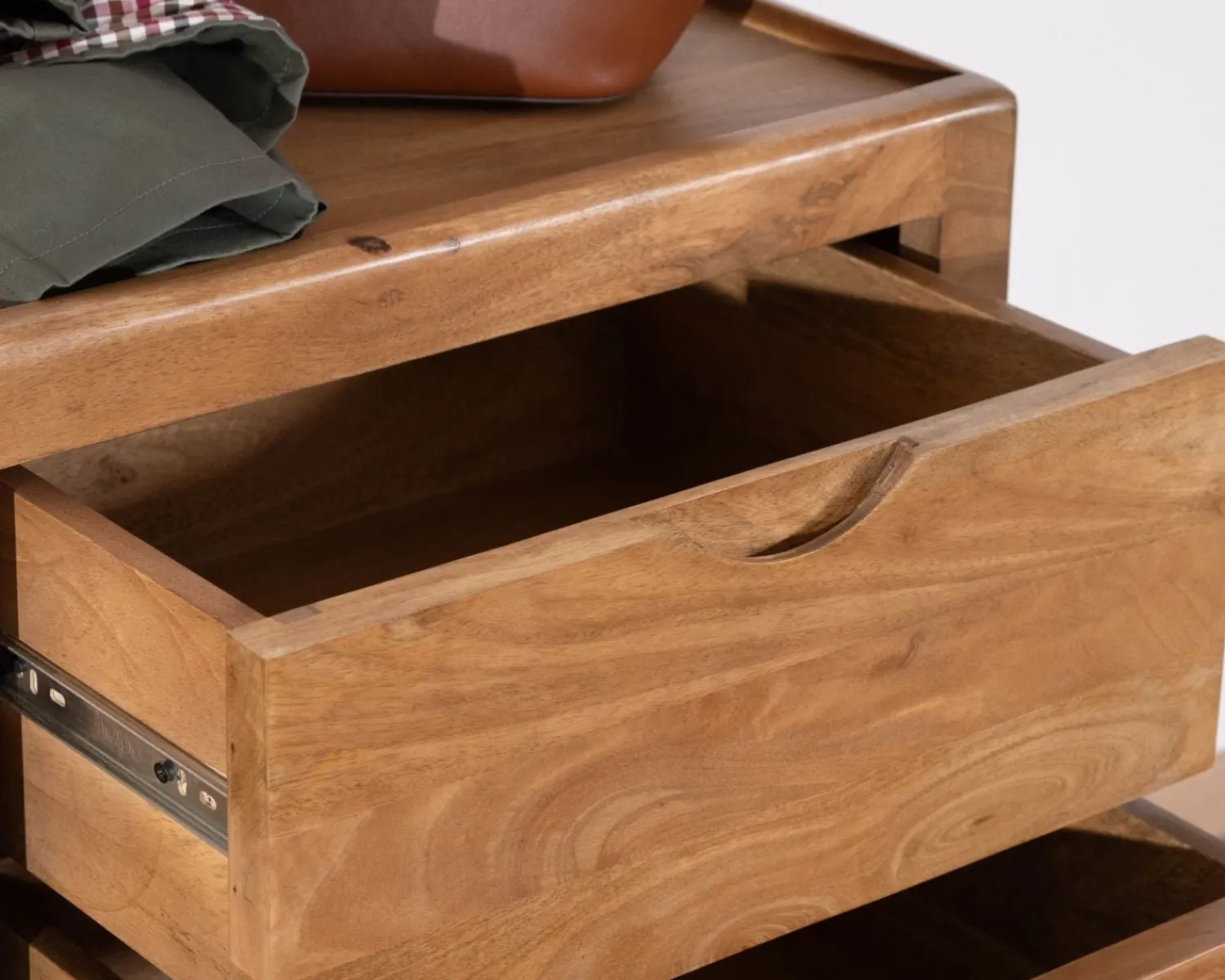 Meuble House Buffet rétro en manguier massif avec tiroirs finition naturelle "Odely" 150 cm New