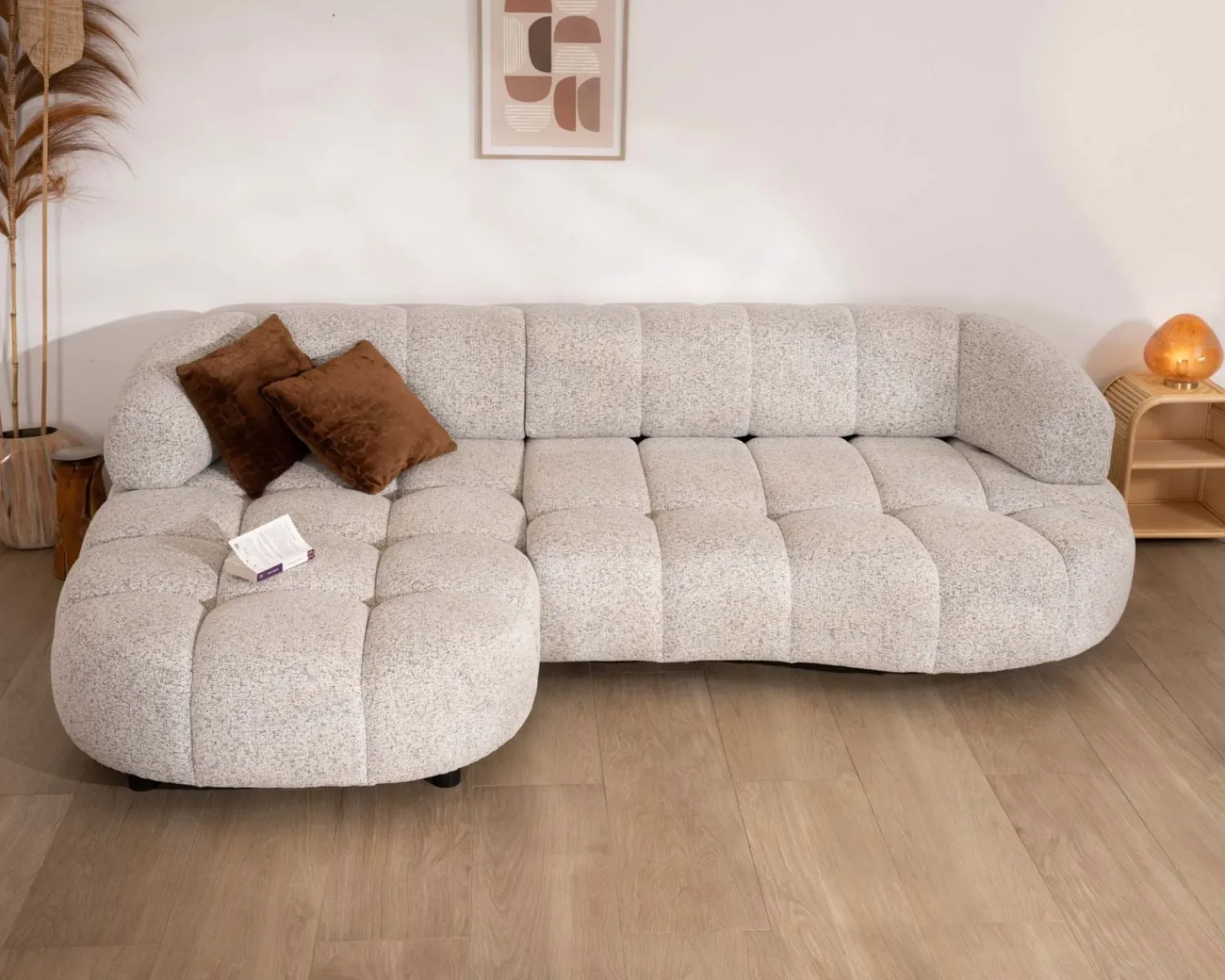 Meuble House Canapé avec extension électrique et méridienne "Syltan" tissu tramé blanc cassé ultra confort Outlet