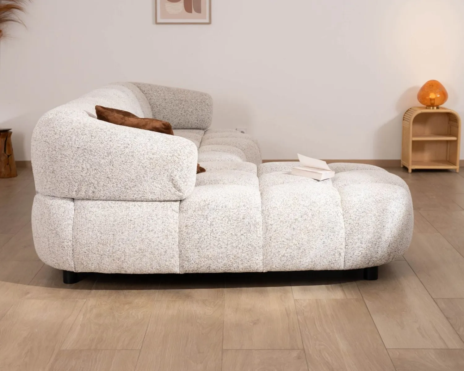 Meuble House Canapé avec extension électrique et méridienne "Syltan" tissu tramé blanc cassé ultra confort Outlet
