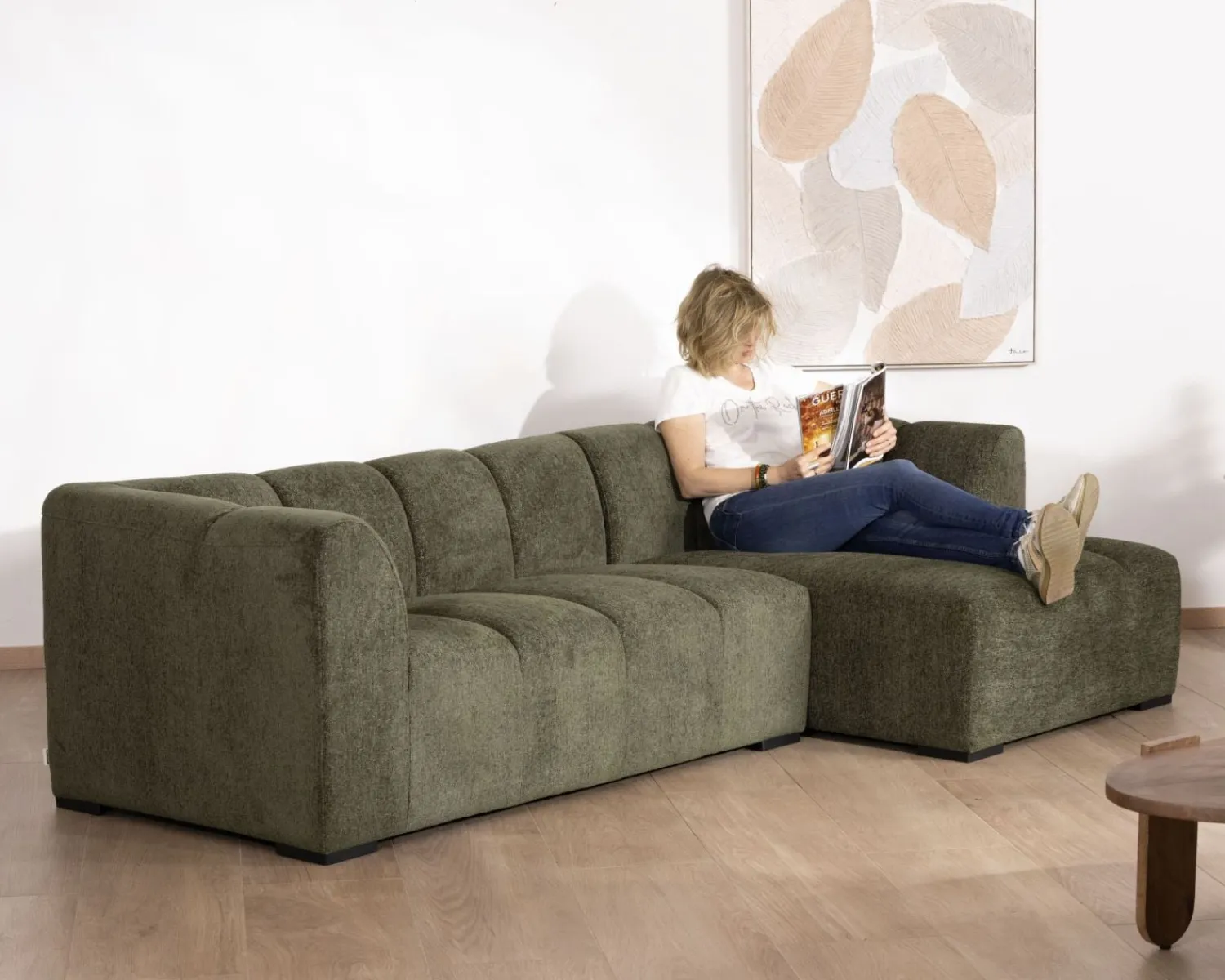 Meuble House Canapé avec méridienne en tissu bouclette vert "Enjoy Home"