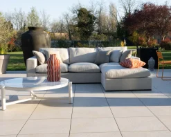 Meuble House Canapé d'extérieur ultra confort en tissu beige chiné et coussins décos "Toliara" avec module ottoman Hot