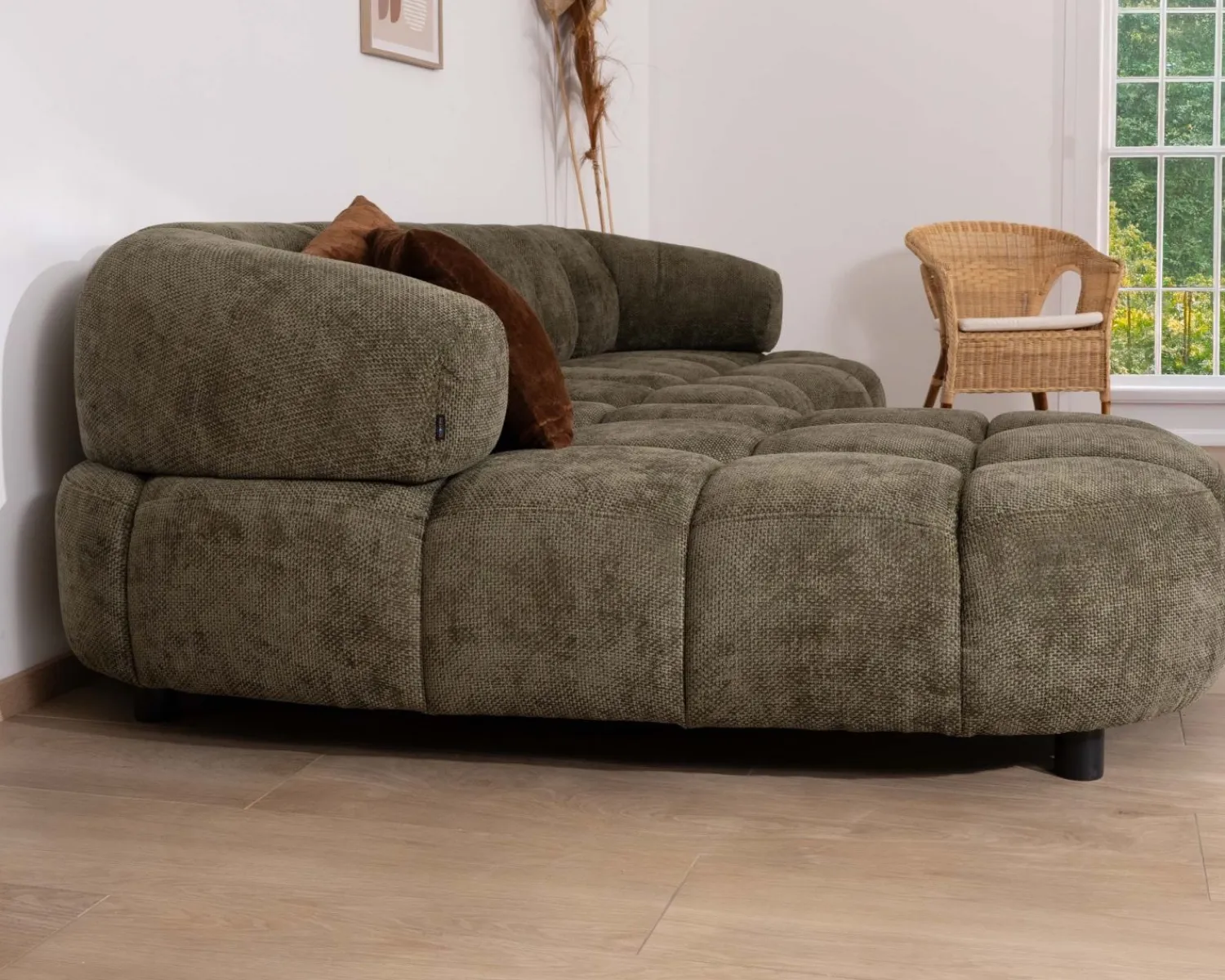 Meuble House Canapé en tissu vert avec extension électrique et méridienne retour gauche "Syltan" Hot