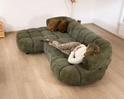 Meuble House Canapé en tissu vert avec extension électrique et méridienne retour gauche