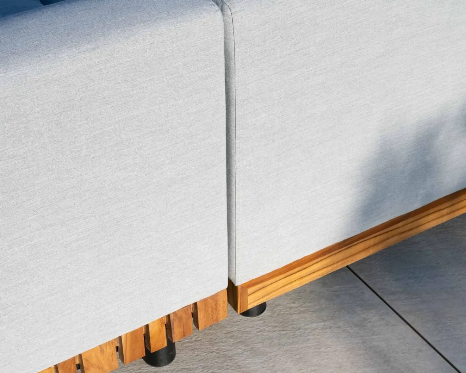 Meuble House Canapé haut de gamme avec retour droit tissu Sunbrella gris clair "Lombok" Online