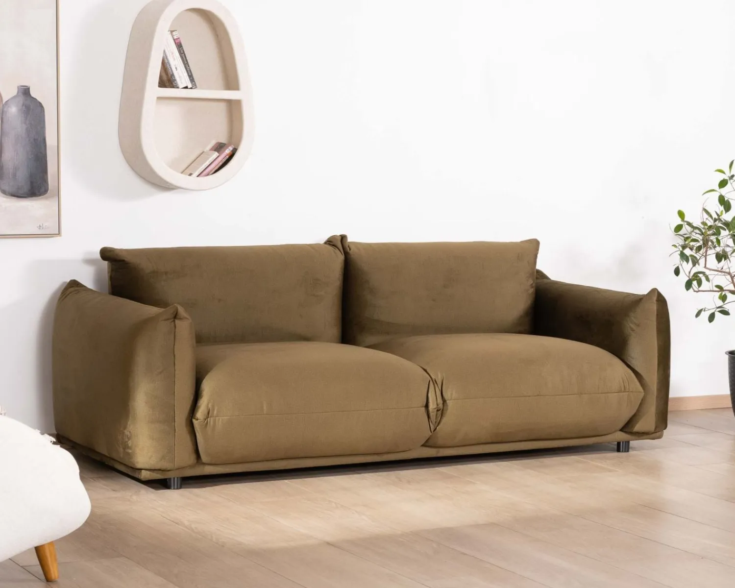 Meuble House Canapé 3 places en tissu doux vert kaki "Moon" Outlet