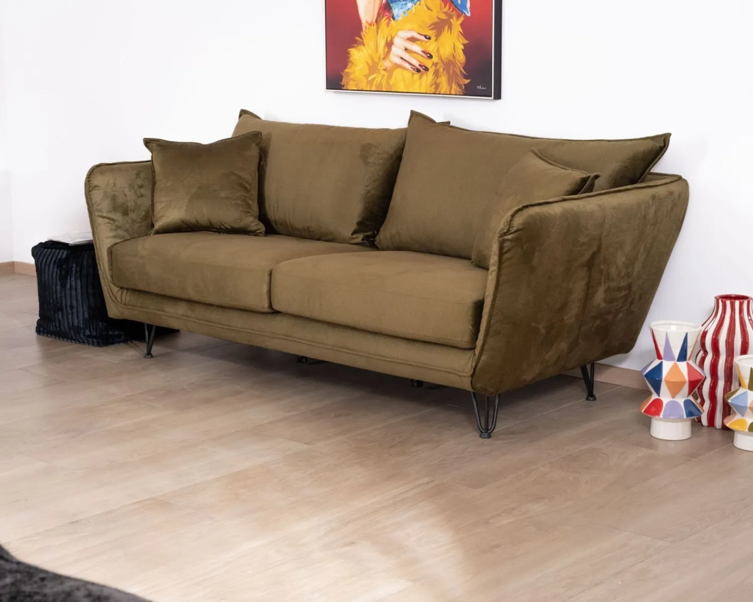 Meuble House Canapé ultra confort 3 places tissu doux kaki et pieds métal "Hasting" Hot