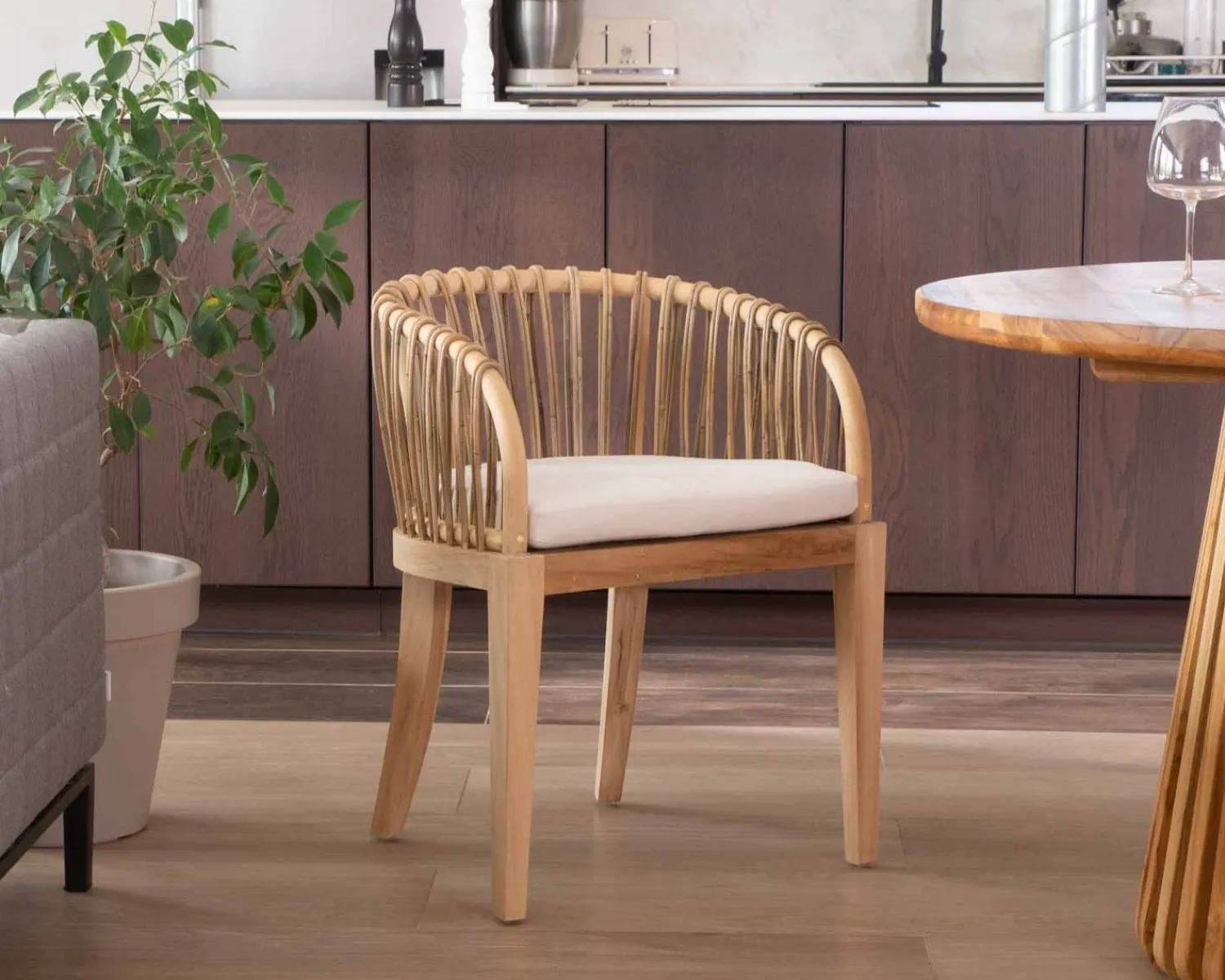 Meuble House Chaise de jardin en teck et rotin "Wilma" Best