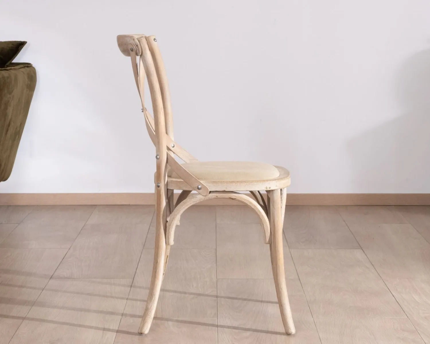 Meuble House Chaise de repas esprit bistrot en chêne et assise tissu "Brosti" Online