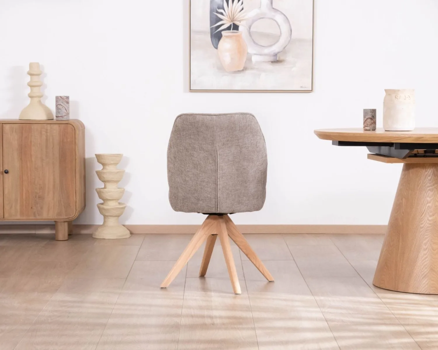Meuble House Chaise de repas esprit scandinave "Miloé" tissu chenillé gris et pieds bois 360° New