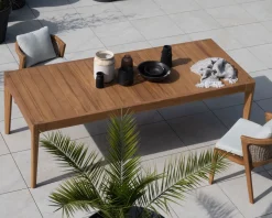 Meuble House Chaise d'extérieur haut de gamme et design en teck avec coussins écru chiné 