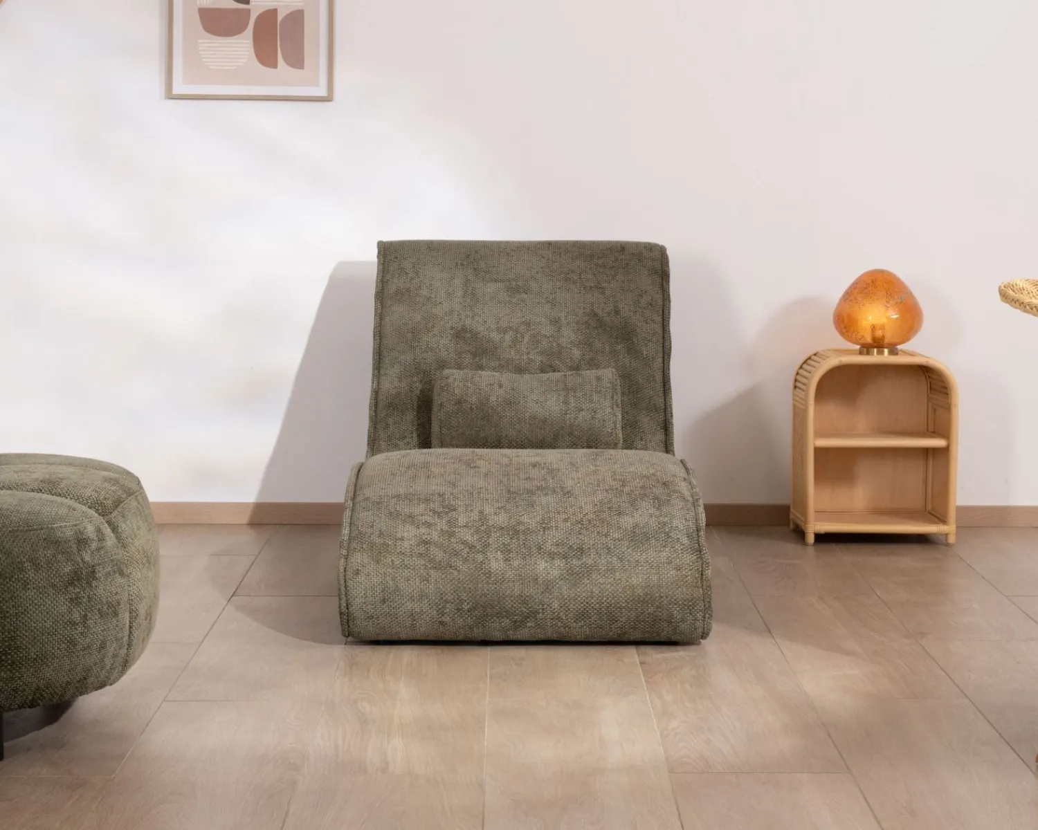 Meuble House Chaise longue d'intérieur design en tissu chenillé vert foncé "Syltan" Clearance