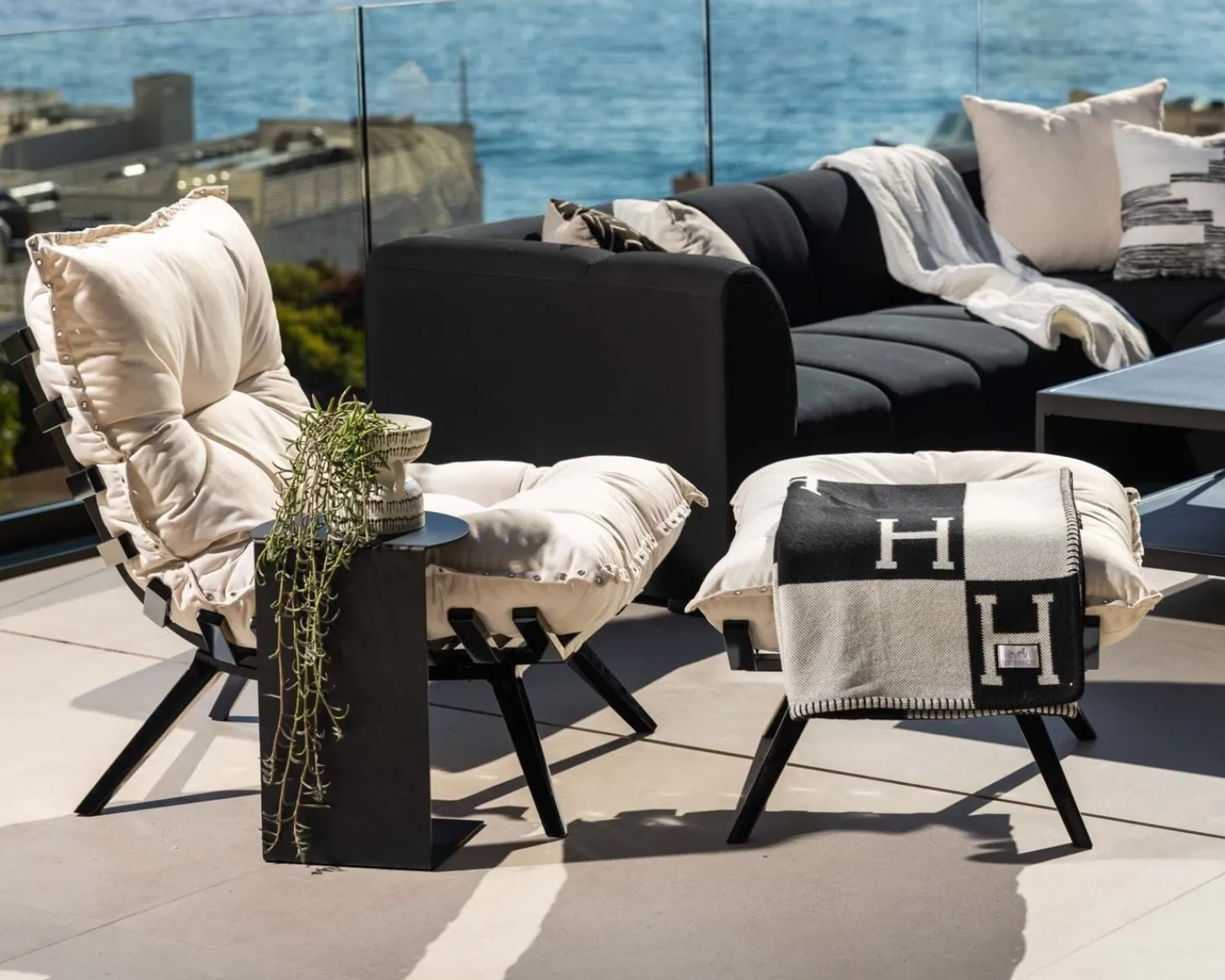 Meuble House Chaise longue haut de gamme modulaire structure aluminium noire "Lisca" Online