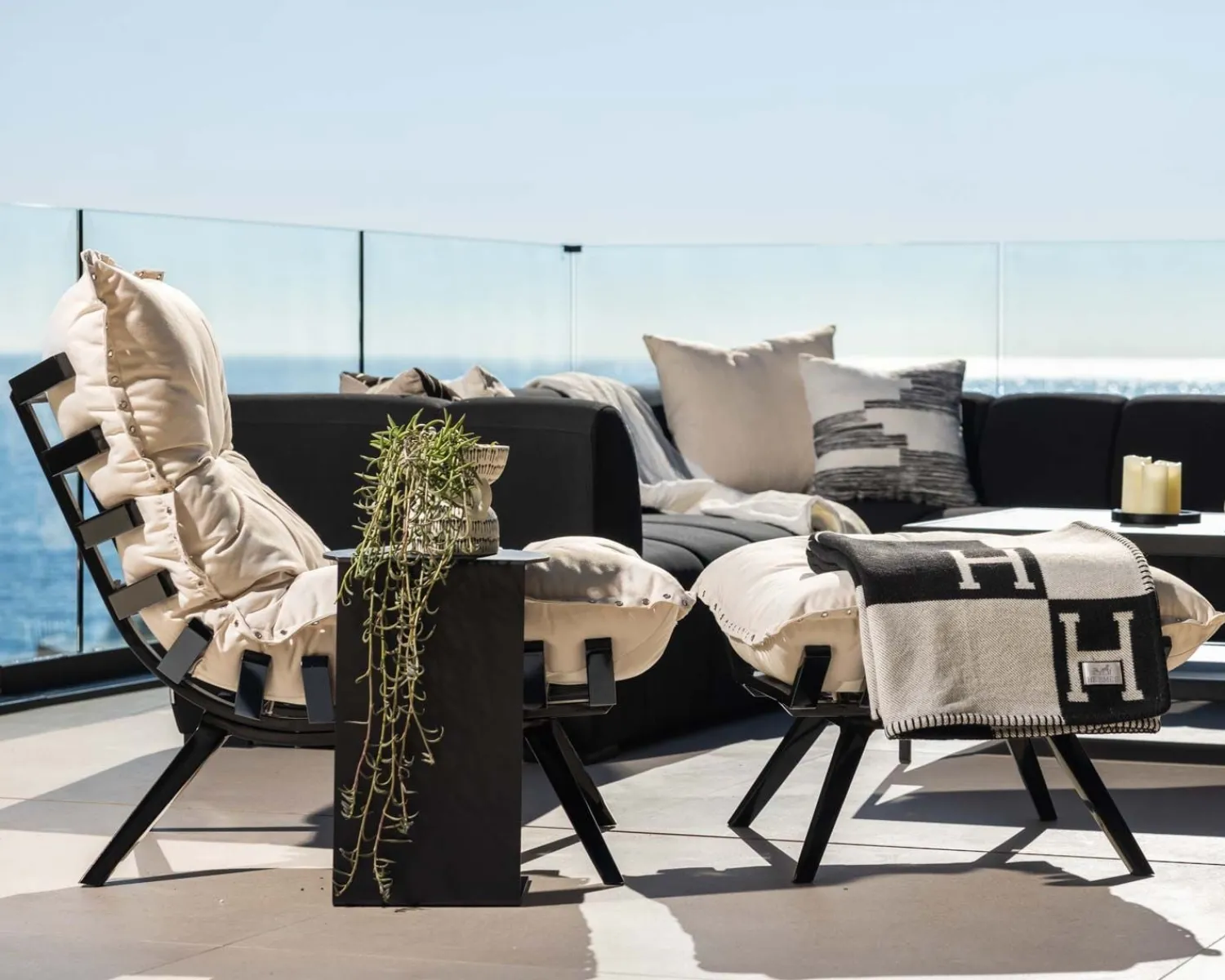 Meuble House Chaise longue haut de gamme modulaire structure aluminium noire "Lisca" Online