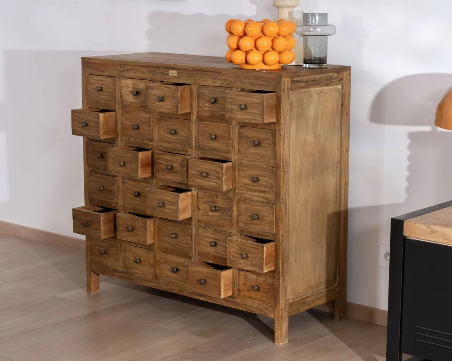 Meuble House Commode apothicaire 30 tiroirs en bois de mahogany "Lacilo" Outlet