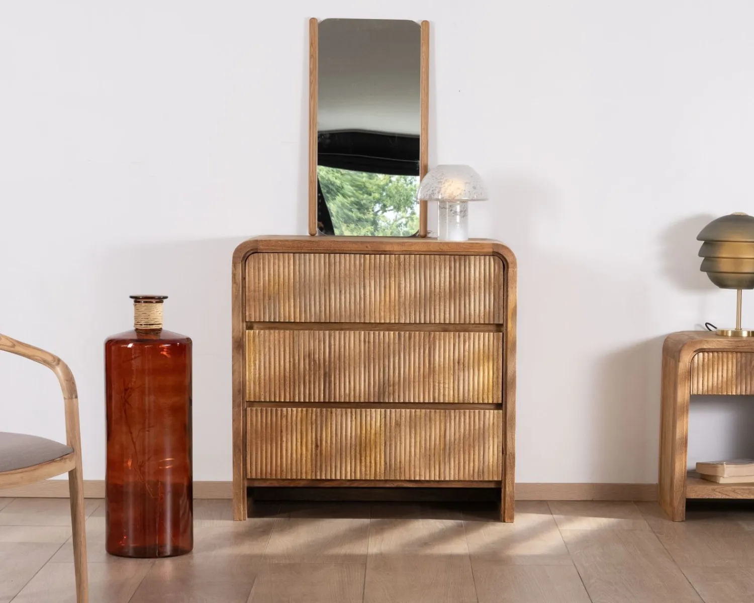 Meuble House Commode design rétro avec façades cannelées "Céresto" 3 grands tiroirs New