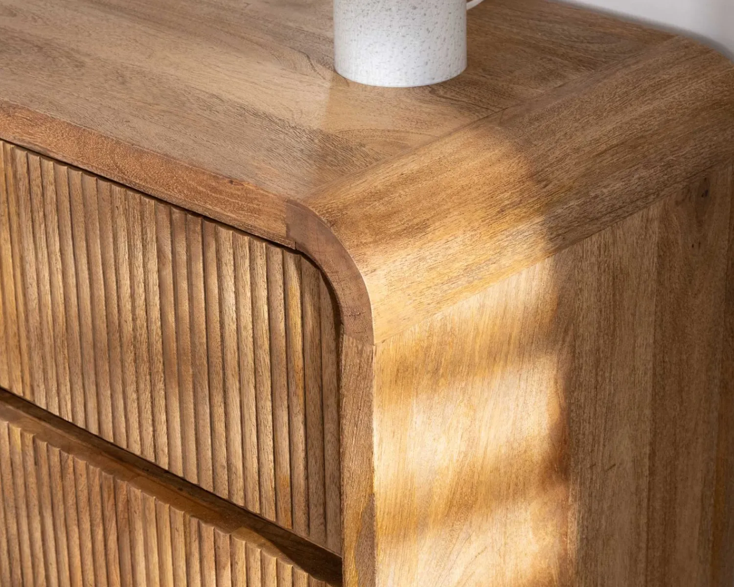 Meuble House Commode design rétro avec façades cannelées "Céresto" 3 grands tiroirs New