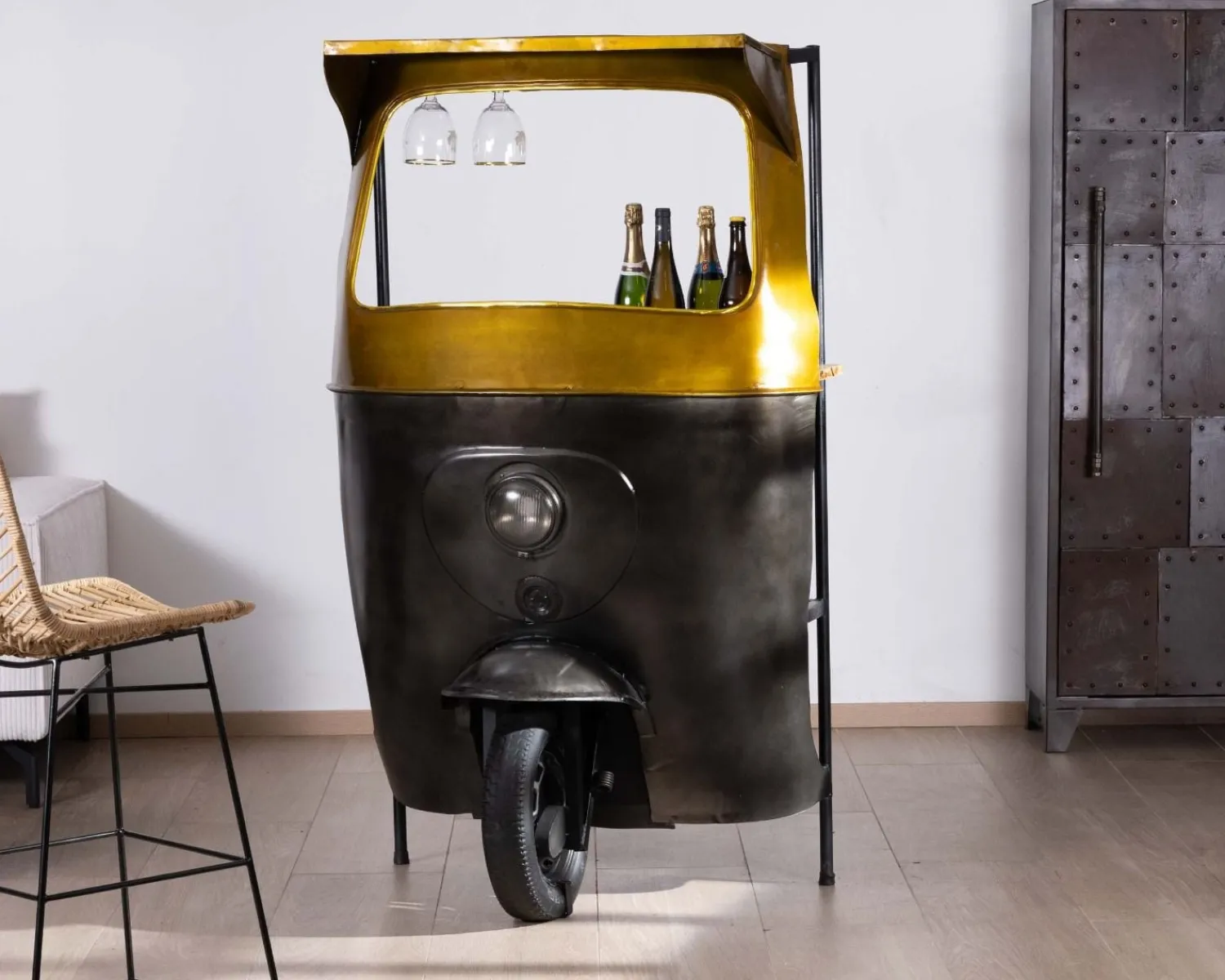 Meuble House Comptoir de bar aspect Tuk-tuk indien esprit récup "Crazy" New