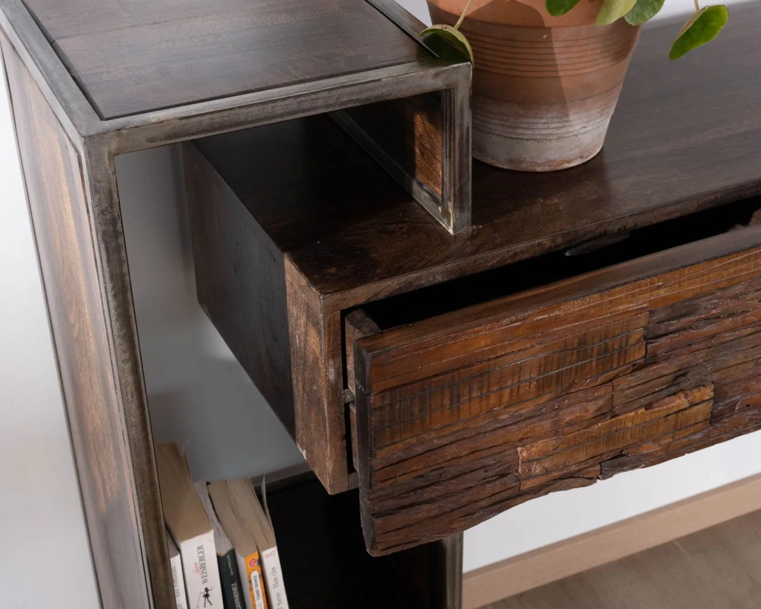 Meuble House Console design et originale en bois et métal "Crescendo" Clearance