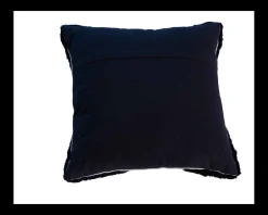 Meuble House Coussin brodé motif feuillage ultra graphique 