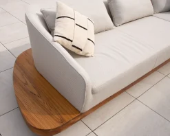 Meuble House Coussin de canapé blanc cassé et noir 