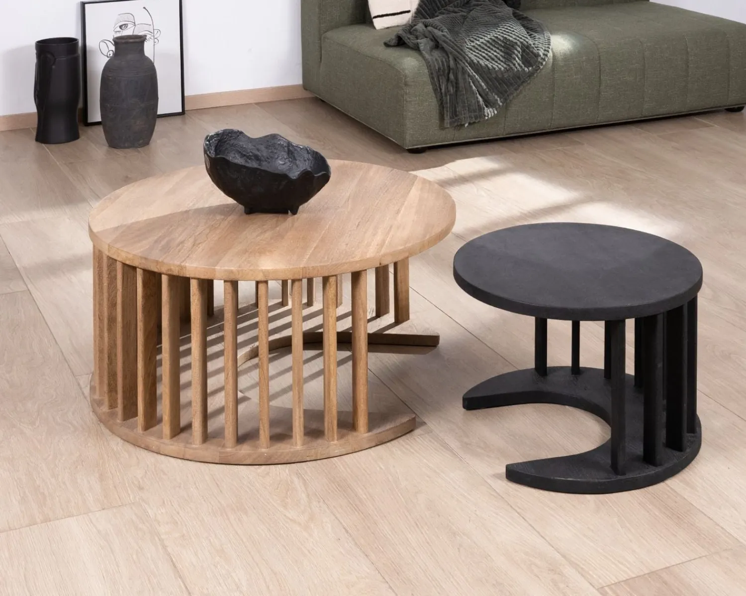 Meuble House Duo de tables basses rondes en manguier sablé marron et noir "Koneks" Hot