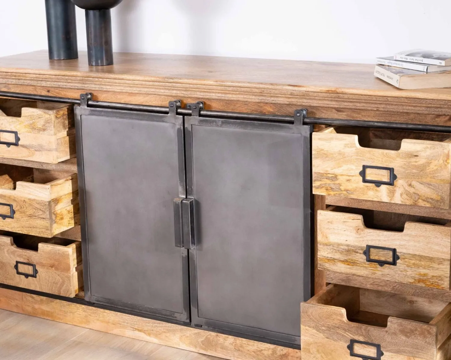 Meuble House Enfilade style factory en bois massif et métal "Haden" Outlet
