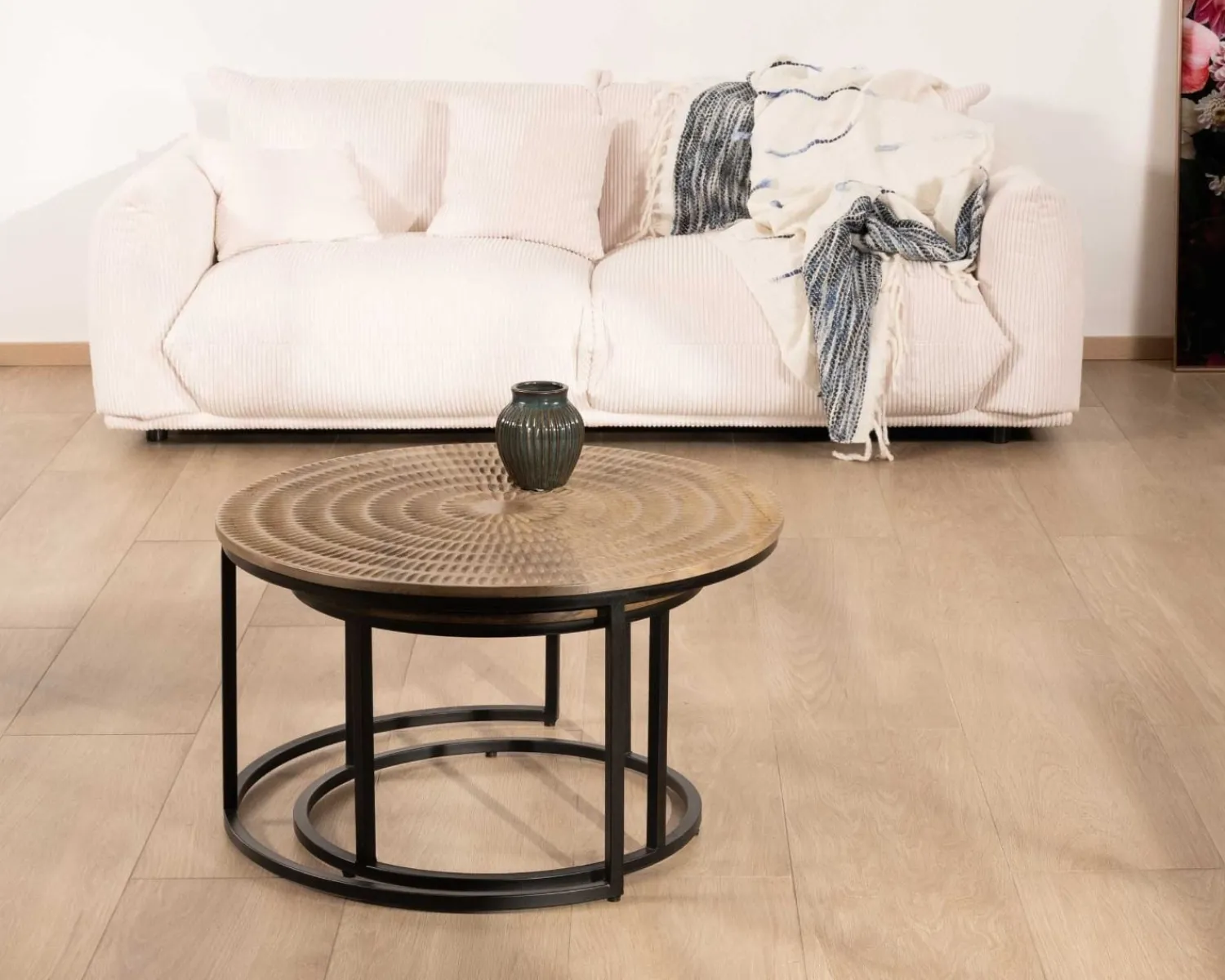 Meuble House Ensemble de 2 tables basses rondes gigognes noires plateau bois "Joe" Discount