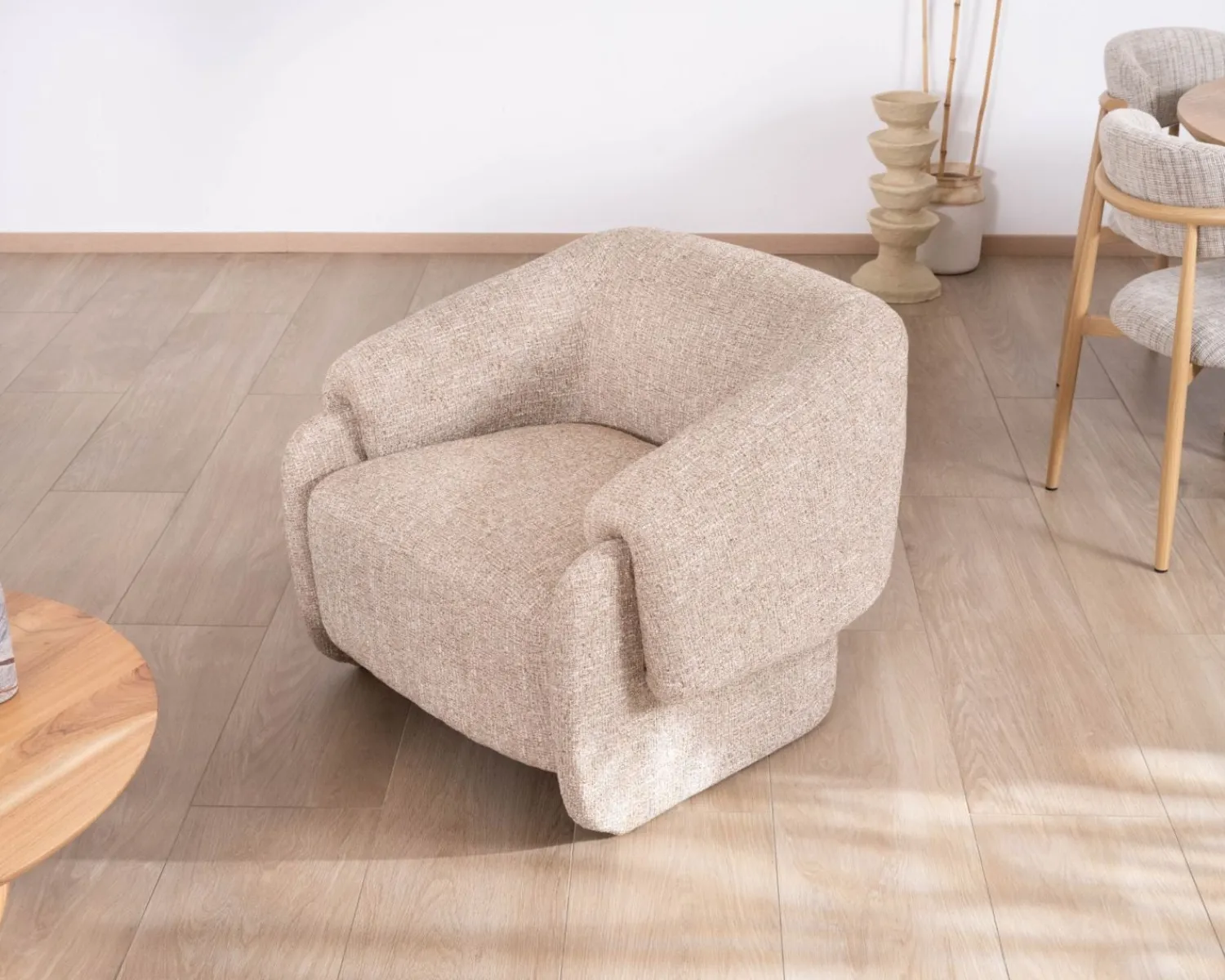 Meuble House Fauteuil club revisité « Sweet Culture » en tissu marron chiné esprit vintage contemporain Online