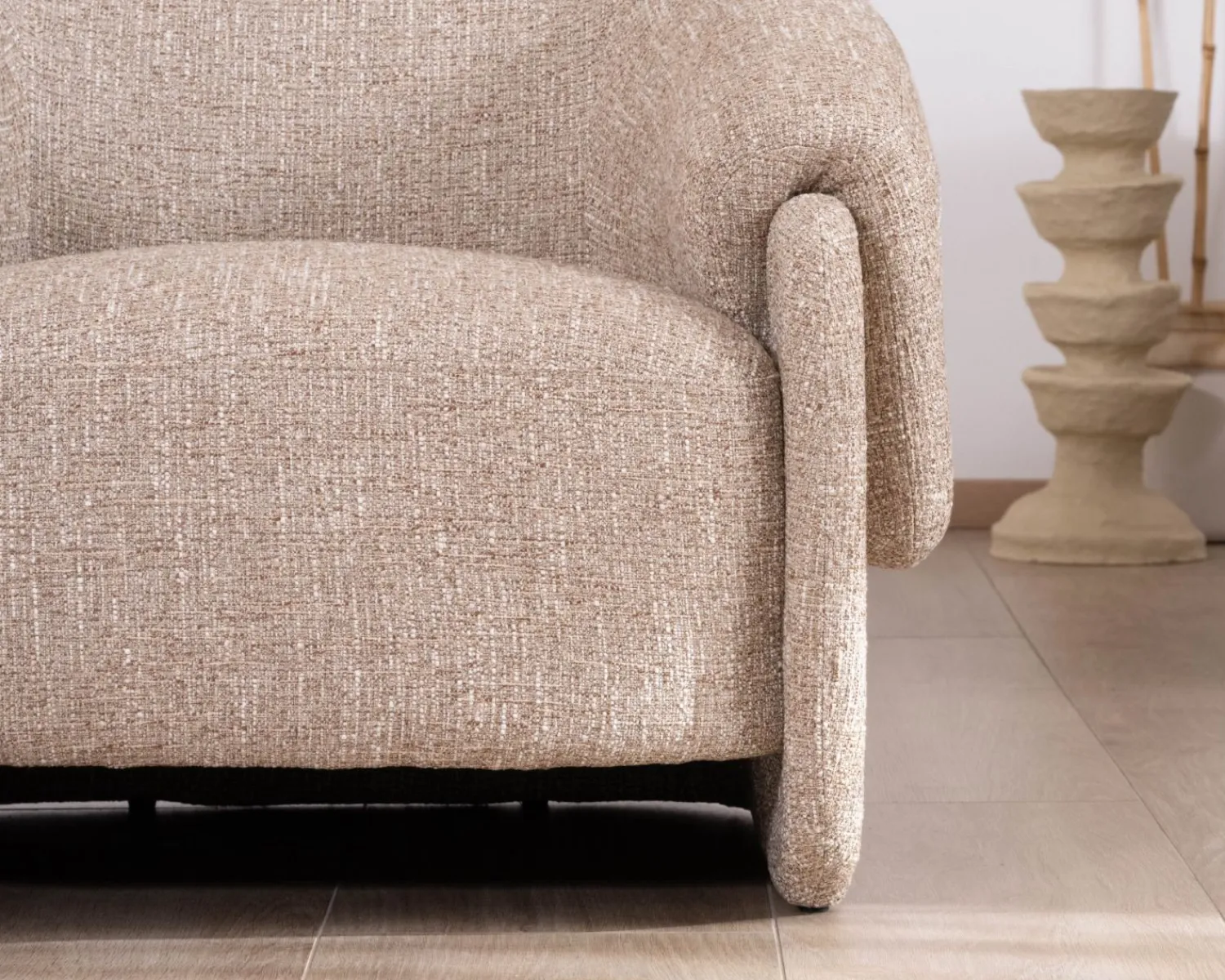 Meuble House Fauteuil club revisité « Sweet Culture » en tissu marron chiné esprit vintage contemporain Online