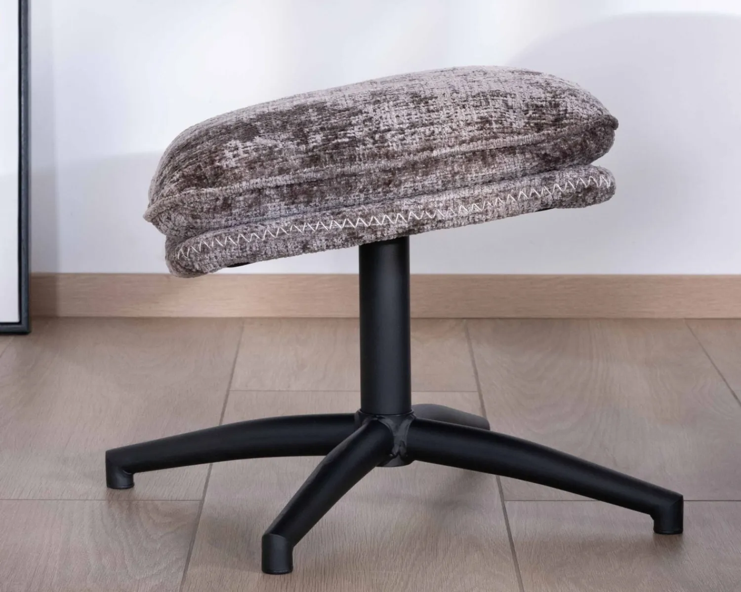 Meuble House Fauteuil confort gris cendré esprit rétro avec repose-pieds "Branson" pivotant 360° Best