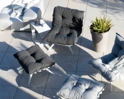 Meuble House Fauteuil d'extérieur grand confort avec repose-pieds modulaire gris foncé et blanc