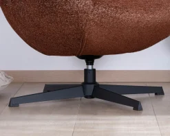 Meuble House Fauteuil enveloppant et pivotant esprit cocooning et rétro 