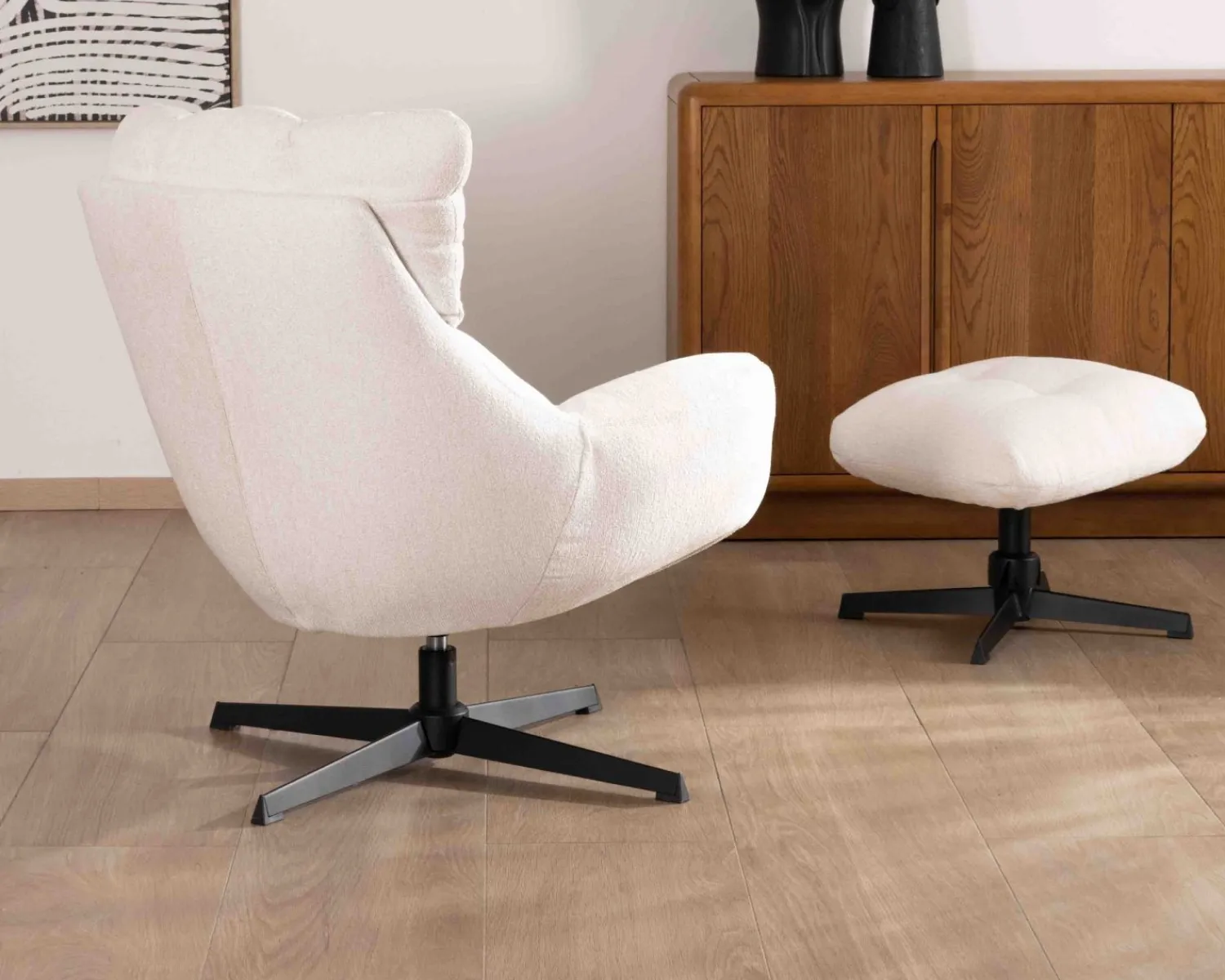 Meuble House Fauteuil pivotant avec repose-pieds modulaire en tissu bouclette écru "Calista" Hot