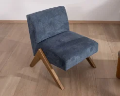 Meuble House Fauteuil rétro tissu bleu foncé avec pieds bois boomerang "Tolga"